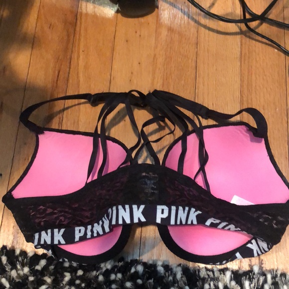Pink brand black bra - Picture 2 of 3